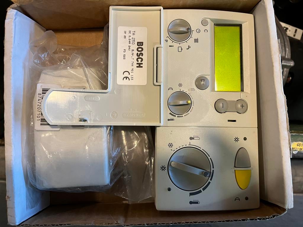 Bosch Ceracontrol TA250 thermostaat nieuw in doos, Ophalen of Verzenden, Nieuw