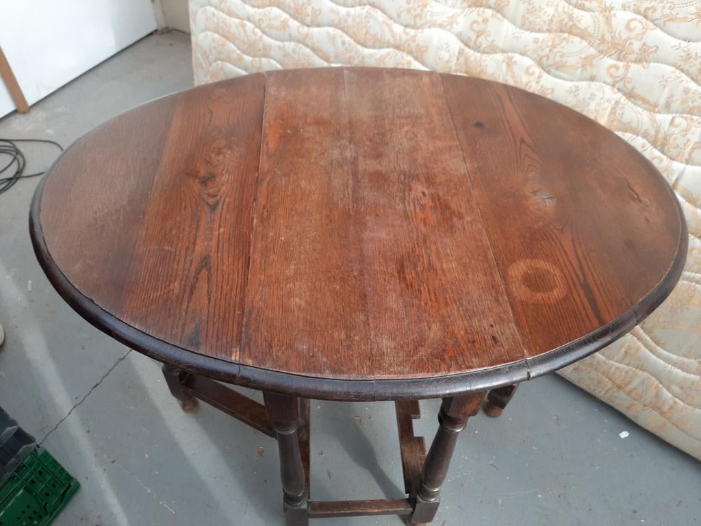 Gateleg table, Ophalen