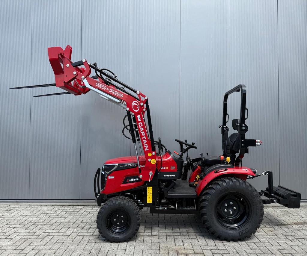 Captain 263 HST compact trekker met voorlader - 500kg heffen, Gebruikt, Tot 2500, Tot 80 Pk, Ophalen