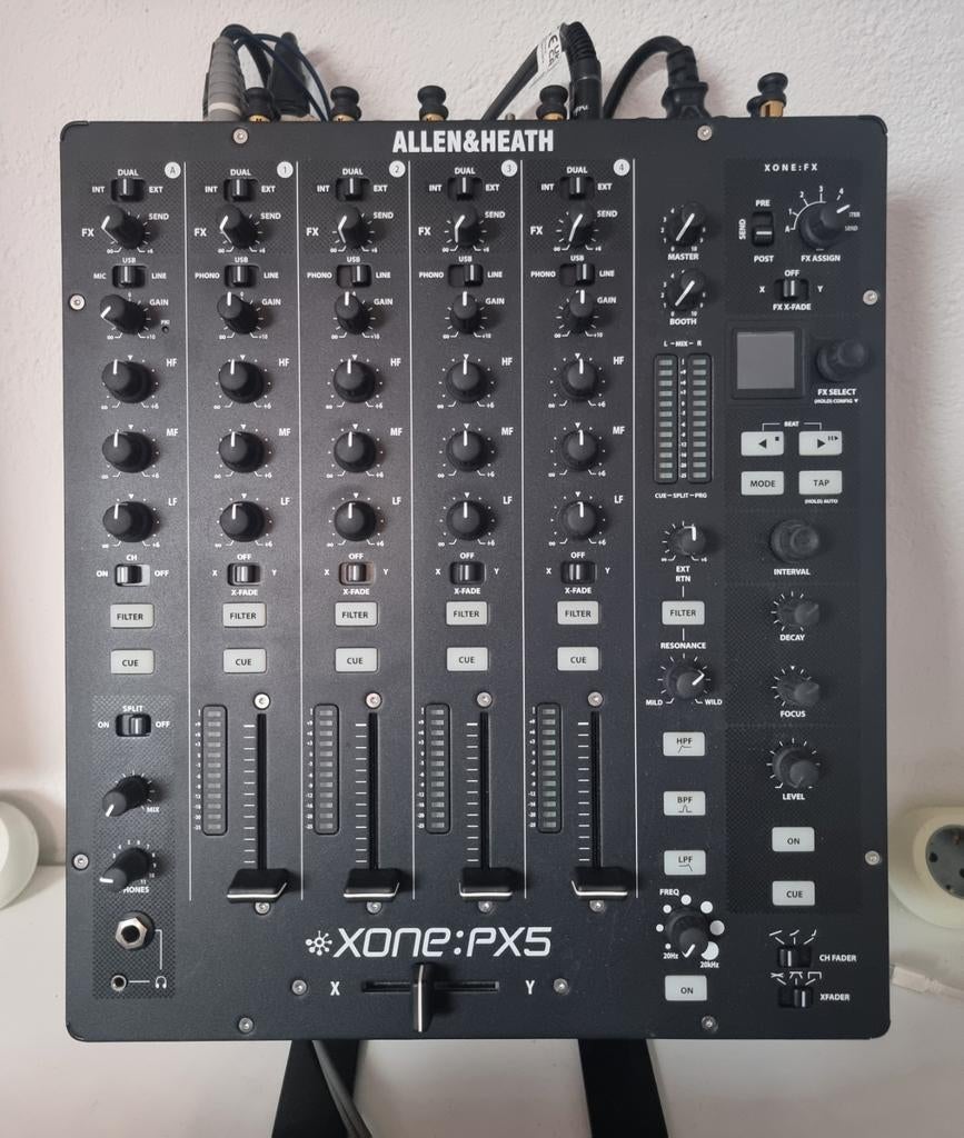 Allen & Heath Xone:PX5 4+1 kanaals mixer met digitale FX, Muziek en Instrumenten, Ophalen, Zo goed als nieuw, 5 tot 10 kanalen