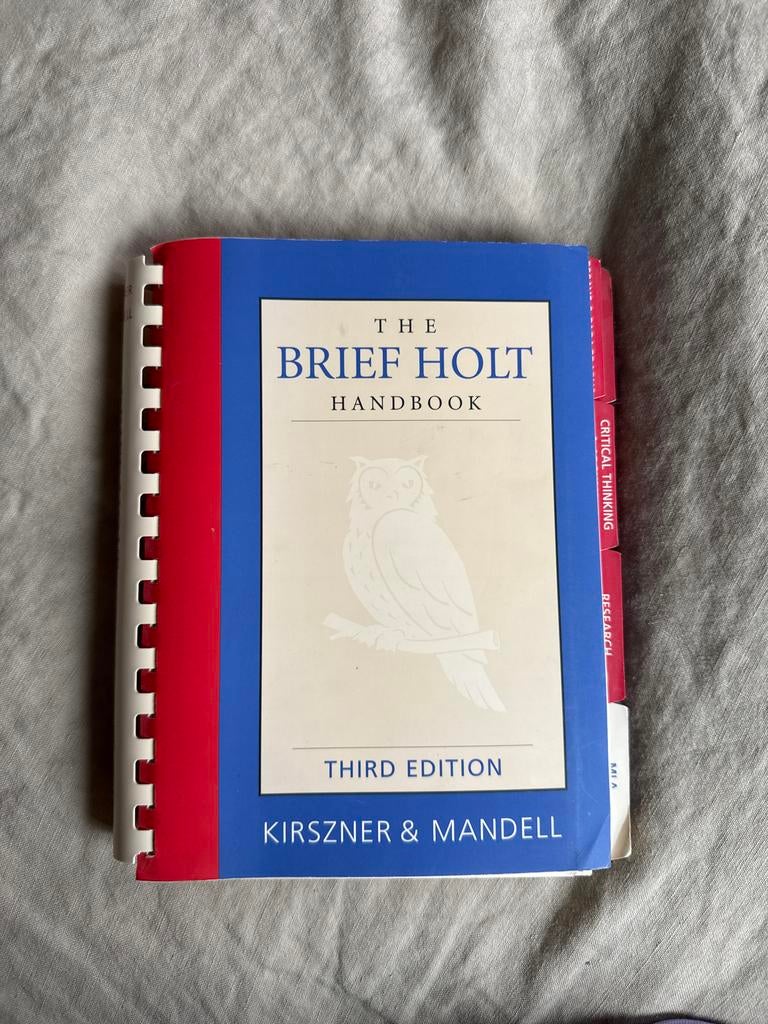 The Brief Holt Handhook, Ophalen of Verzenden, Zo goed als nieuw