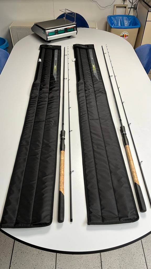 2x Matrix Horizon Pro Slim 3,30 meter feeders, Ophalen, Gebruikt, Werphengel