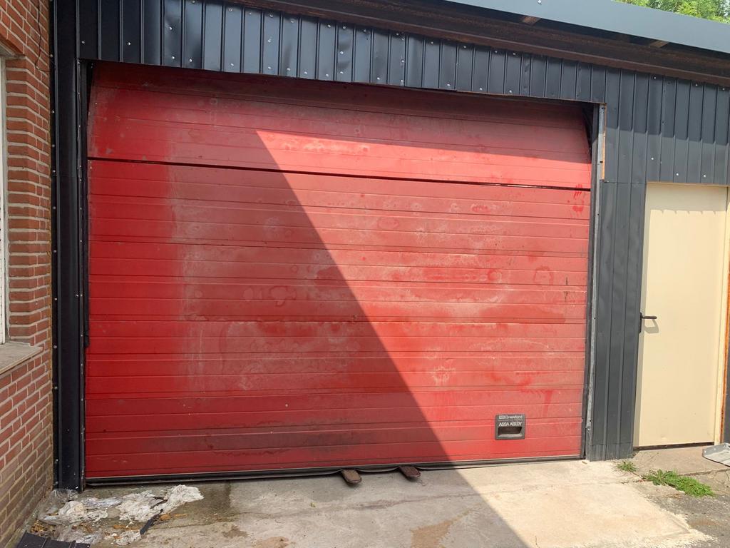 Roldeur Garage, Doe-het-zelf en Verbouw, Rolluiken, Ophalen, Gebruikt, Overige kleuren, 200 cm of meer