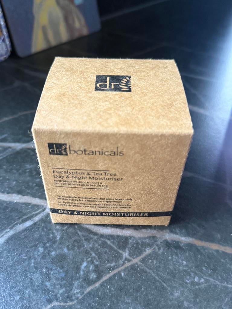 Dr. Botanicals Eucalyptus & Tea Tree Dag & Nacht Crème, Sieraden, Tassen en Uiterlijk, Uiterlijk | Gezichtsverzorging, Nieuw, Verzorging