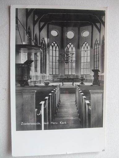 P89 Zoeterwoude - interieur NH Kerk - 1957, Verzamelen, Verzenden, 1940 tot 1960, Gelopen, Zuid-Holland