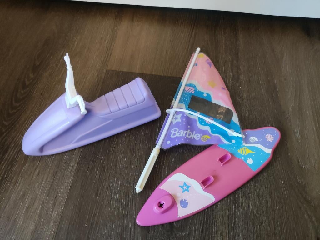 Barbie Jetski en surfplank (en meer Barbiespullen), Ophalen of Verzenden, Gebruikt, Barbie