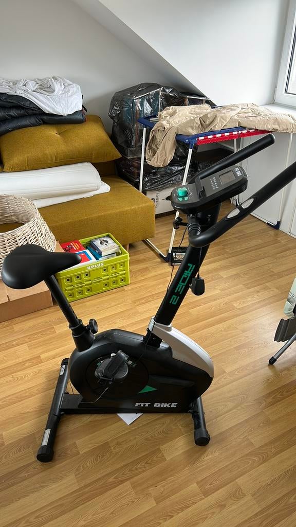 Fiets met diverse programma’s, Sport en Fitness, Fitnessapparatuur, Ophalen of Verzenden, Zo goed als nieuw, Hometrainer