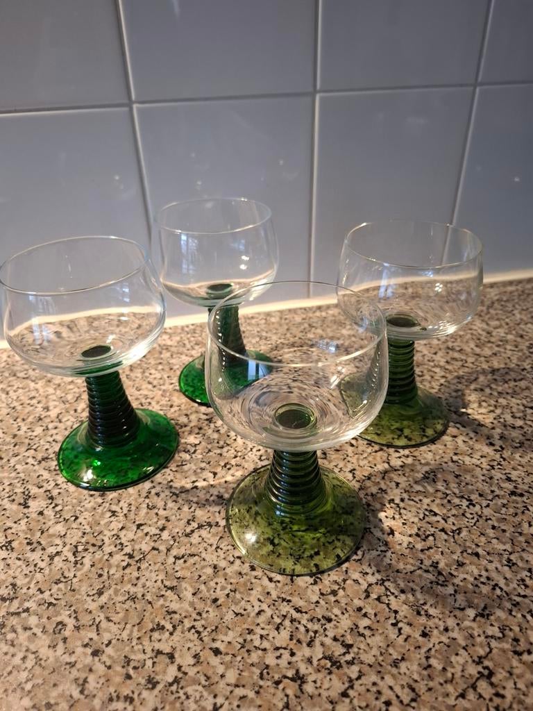 Roemers/moezelglazen  antieke, Ophalen of Verzenden