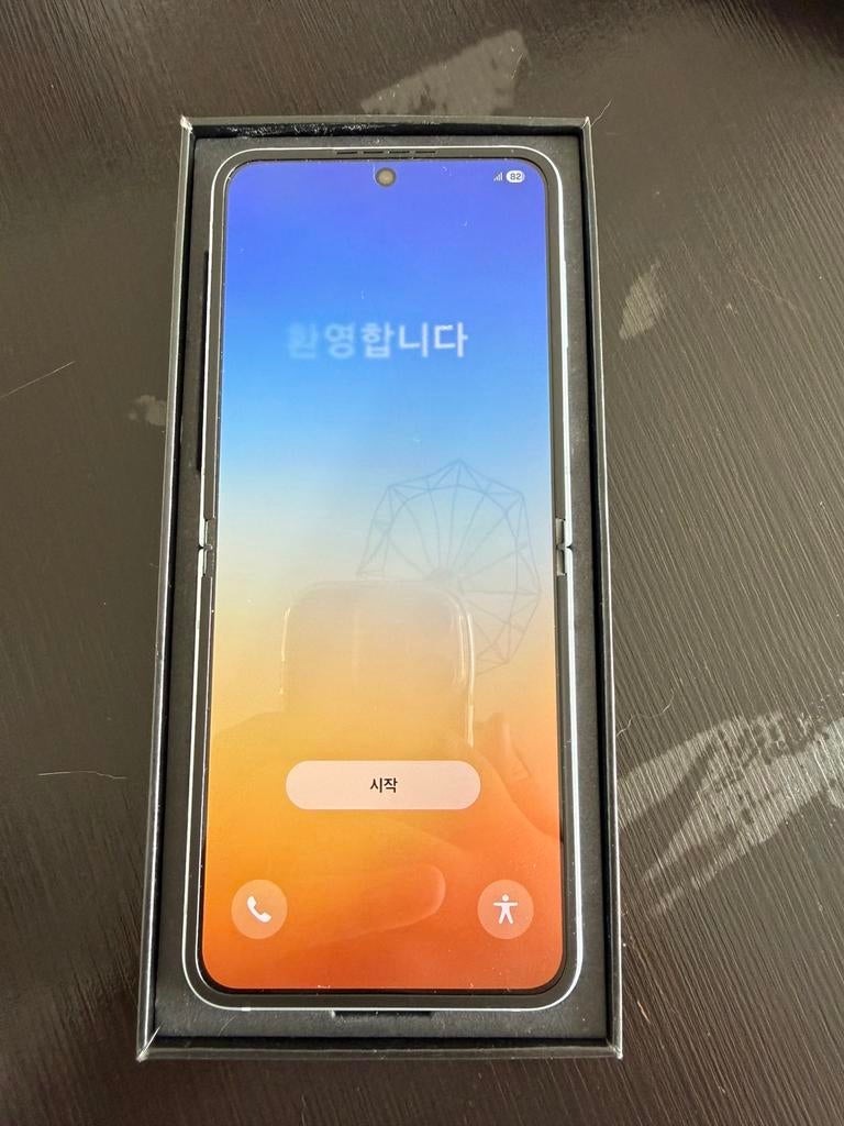 Samsung flip 6, Zo goed als nieuw, Zonder simlock, 90 %, Ophalen