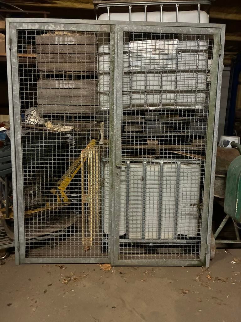 Gashok Roosterdeuren  2 stuks met kozijn, Ophalen, Gebruikt, Overige typen, Metaal