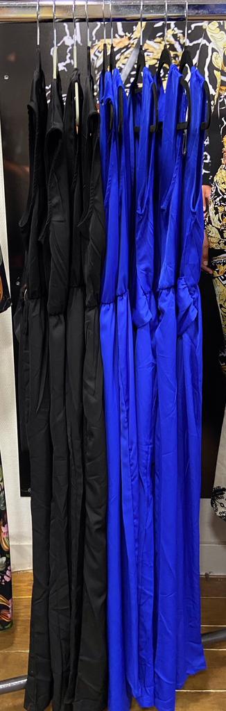 Nieuwe Partij van 26 Jumpsuits diverse maten, Ophalen of Verzenden, Nieuw, Maat 42/44 (L)