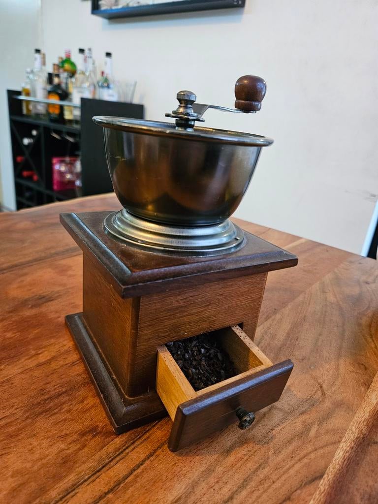 Te ruil/koop: Antieke koffiemolen, Antiek en Kunst, Ophalen of Verzenden