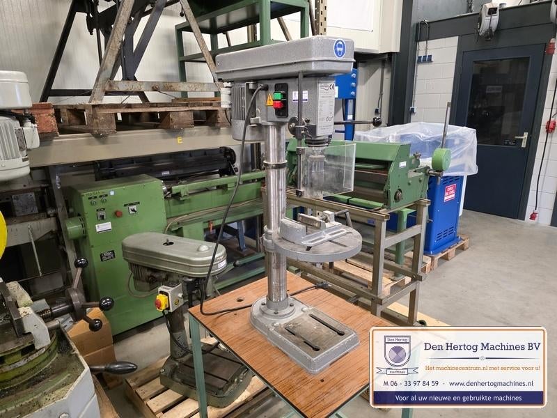 Tafel boormachine HU16 230V met snelspan boorkop en tafel, Ophalen, Gebruikt, 400 tot 600 watt, Boormachine