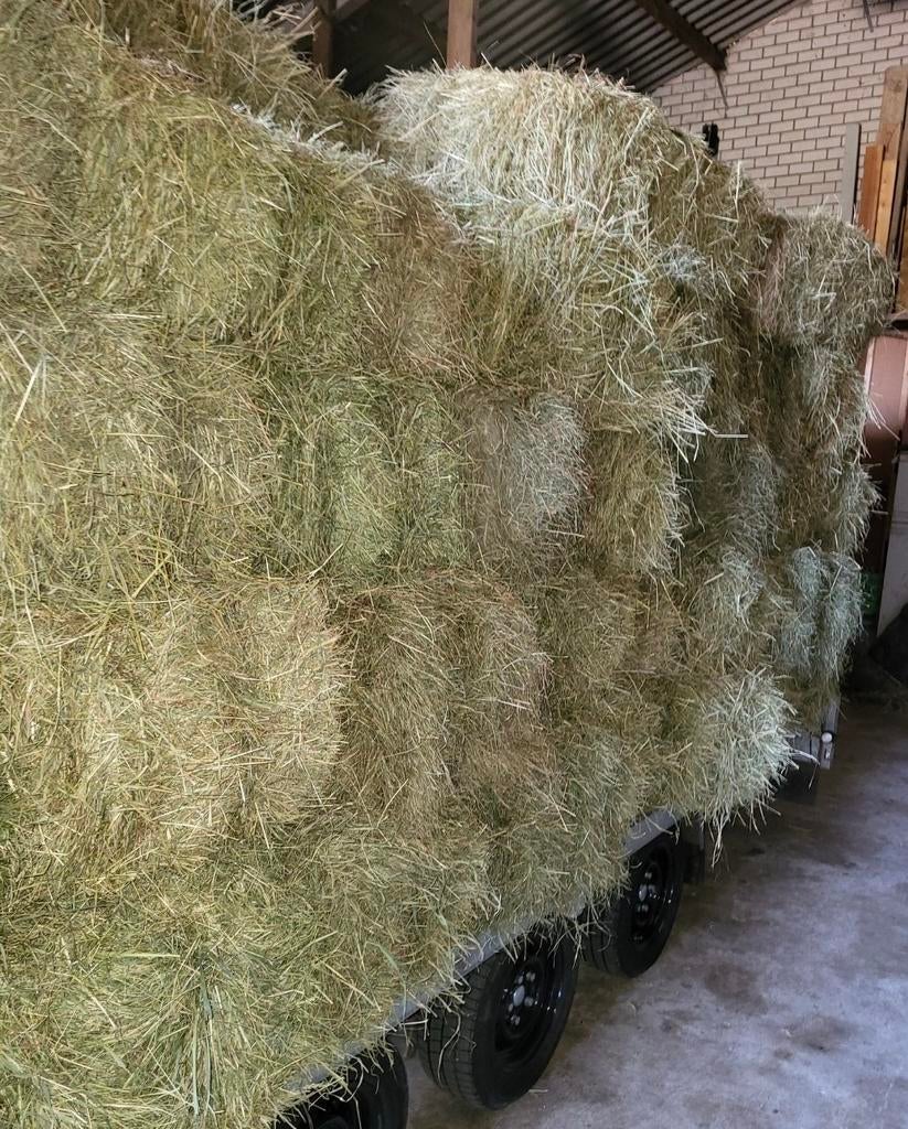 Pakjes hooi, Ophalen, Vee