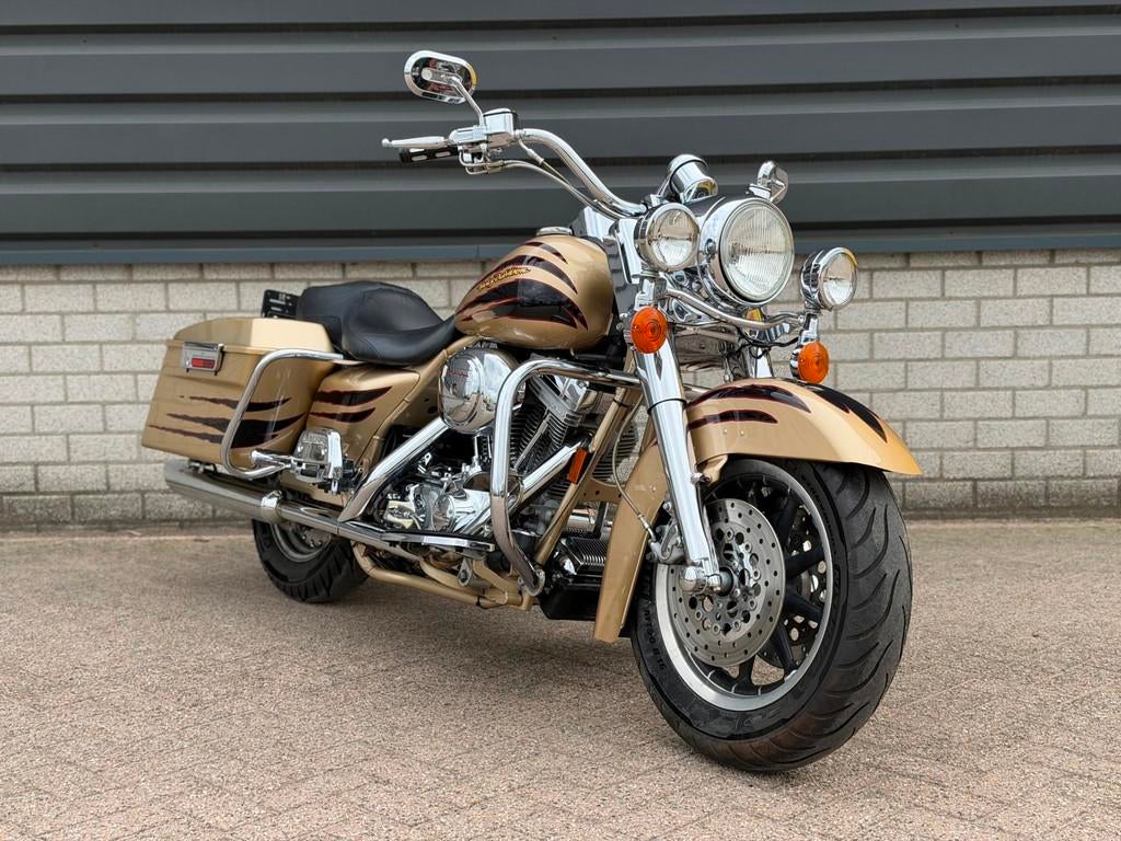 Harley Davidson FLHRSEI2 SCREAMING EAGLE ROAD KING CVO 103, Motoren, Motoren | Harley-Davidson, 1688 cc, Bedrijf, Meer dan 35 kW
