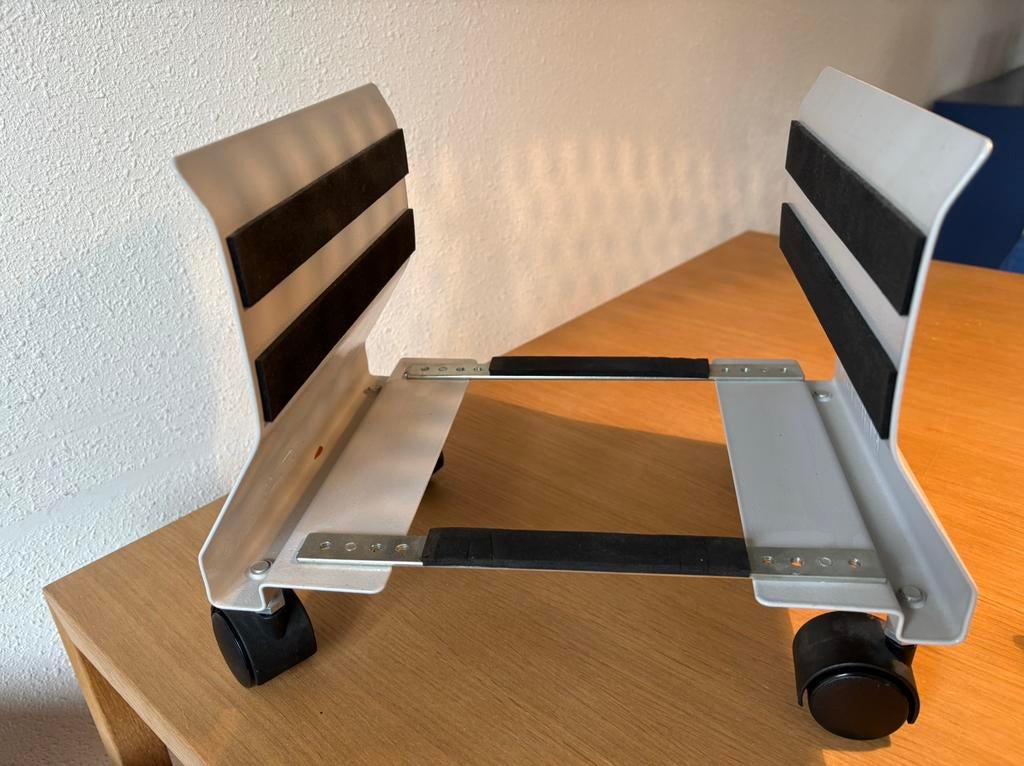 Computer standaard, Ophalen, Zo goed als nieuw