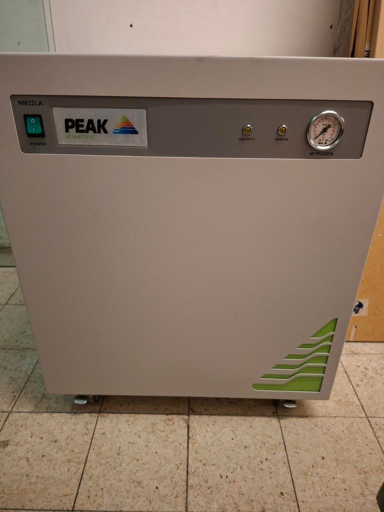 Stikstof generator Peak Scientific NM32LA, Ophalen, Minder dan 150 ampère, Overige typen