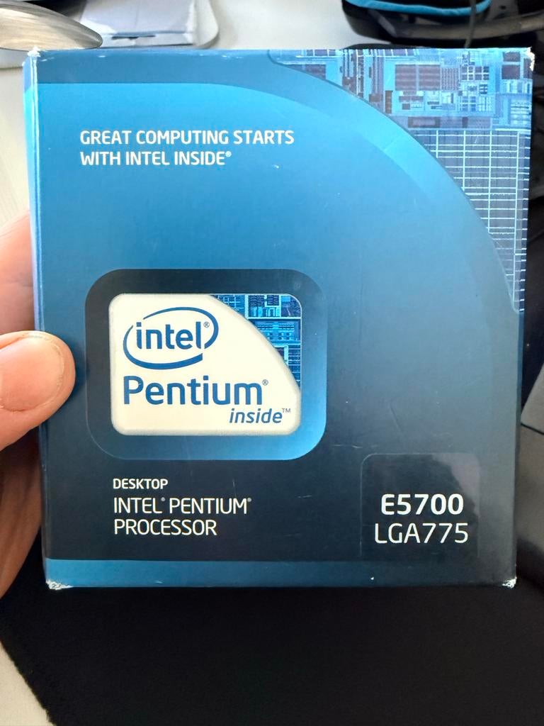 Intel Pentium E5700 LGA775 processor, Computers en Software, Processors, Ophalen, Gebruikt, 2-core, 3 tot 4 Ghz