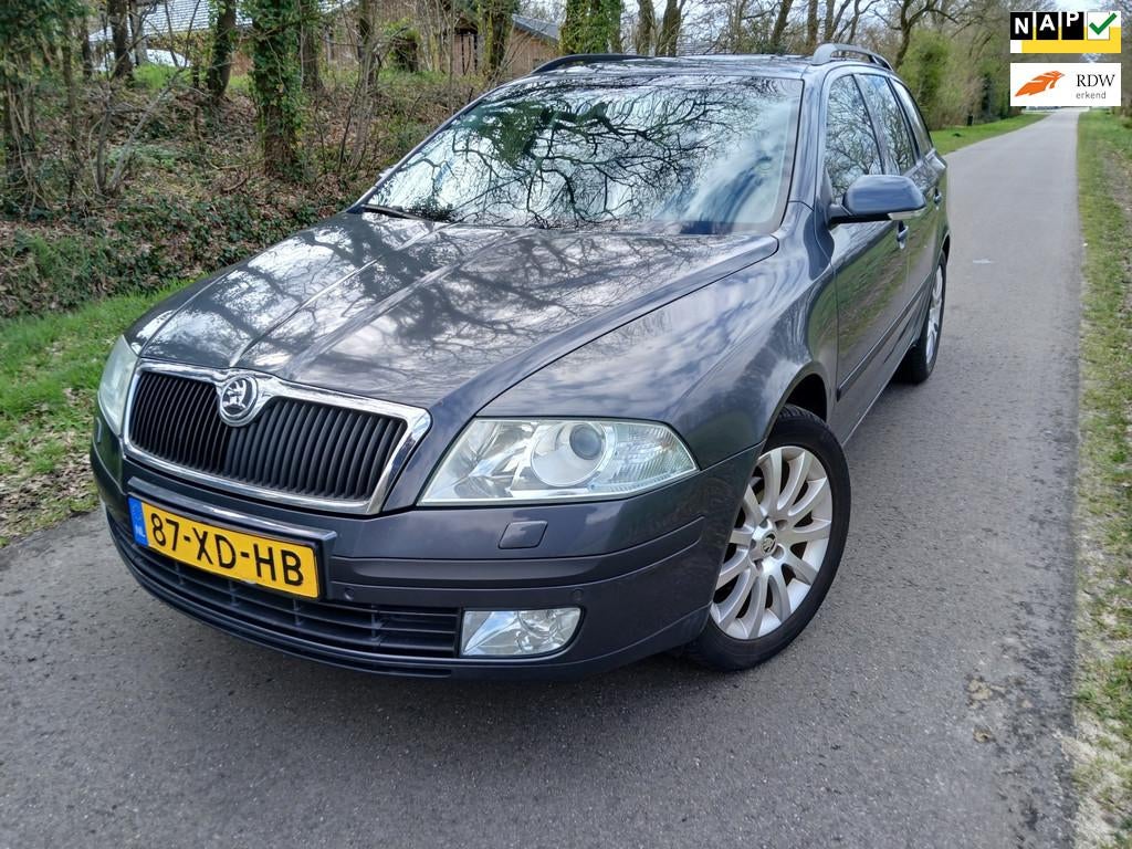 Skoda Octavia Combi 2.0 FSI Business |AIRCO+CRUISE|, 1300 kg, Gebruikt, 4 cilinders, Origineel Nederlands