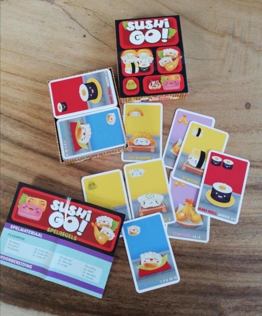 Sushi Go, kaartspel, Vijf spelers of meer, Ophalen of Verzenden, Zo goed als nieuw