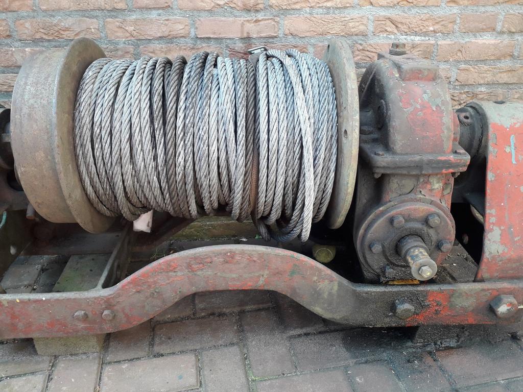 Een Garwood lier., Ophalen, Landmacht, Nederland, Boek of Tijdschrift