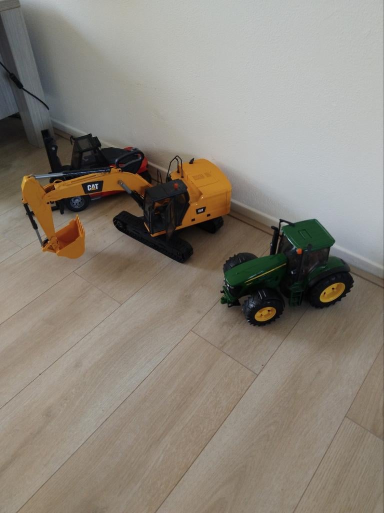 Bruder speelgoed: Containerheftruck, CAT kraan, John Deere, Kinderen en Baby's, Speelgoed | Speelgoedvoertuigen, Ophalen of Verzenden