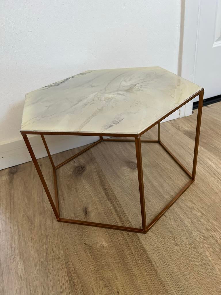 Zeshoekige bijzettafel met epoxy marmer, Ophalen, Minder dan 45 cm, Minder dan 55 cm, Gebruikt