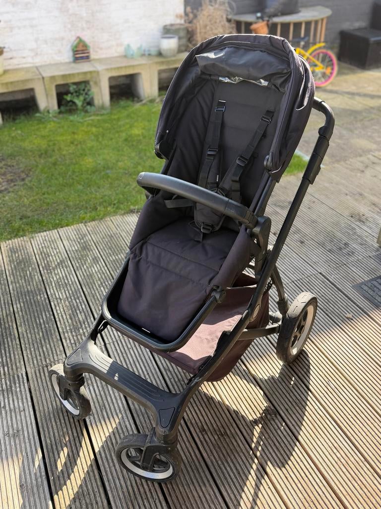 Thule Sleek 2-in-1 Kinderwagen met Regenhoes en Slaapzak, Gebruikt, Verstelbare duwstang, Combiwagen, Ophalen