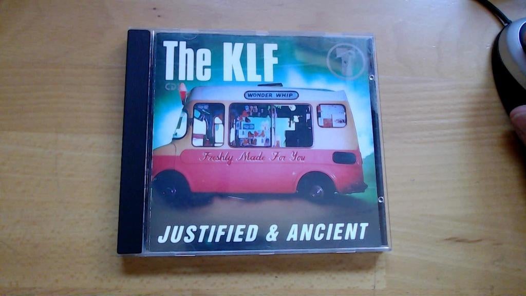 CD  house, Ophalen of Verzenden, Zo goed als nieuw, Dance Populair