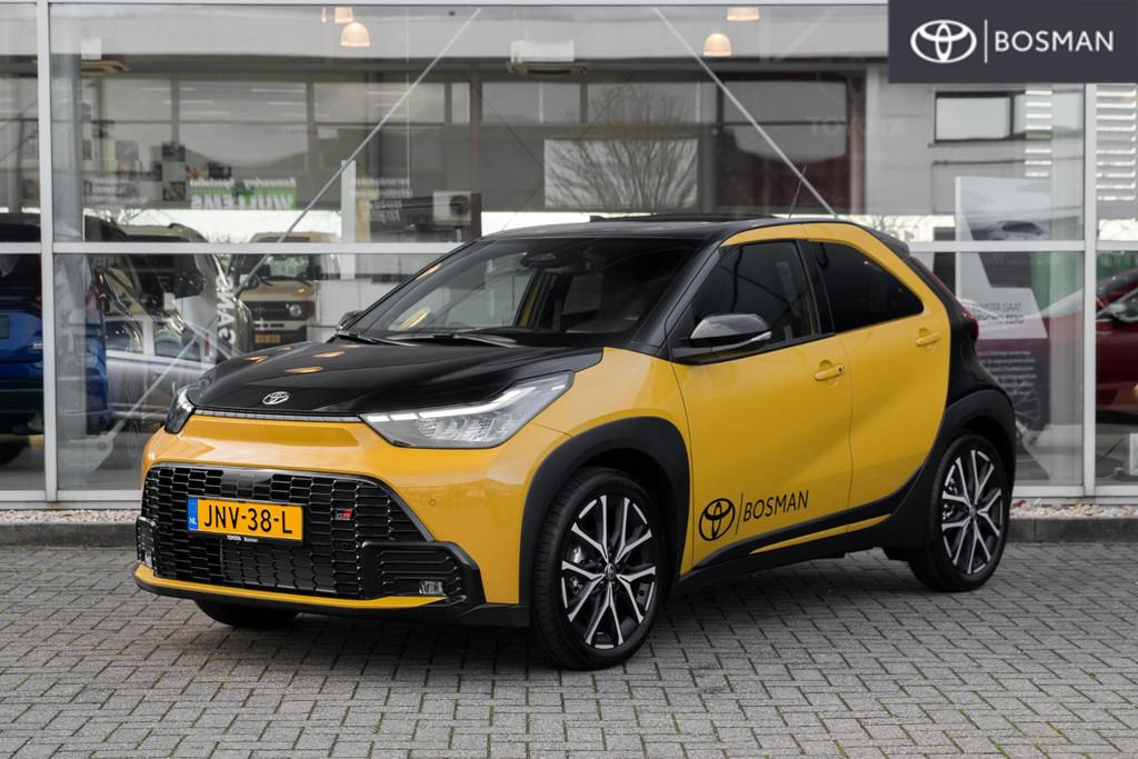 Toyota Aygo X Hybrid 115 GR Sport, Stof, Gebruikt, Euro 6, Overige kleuren