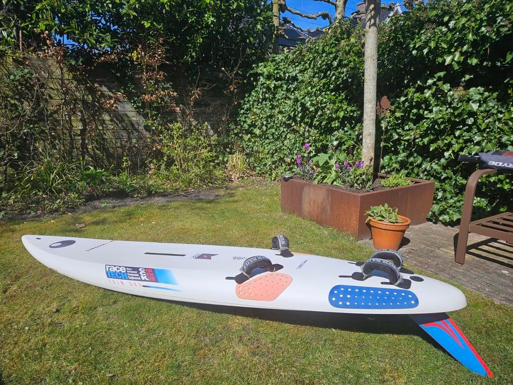 Surfplank bic 282, Watersport en Boten, Windsurfen, Ophalen, Gebruikt, Plank, 5 tot 7 m²