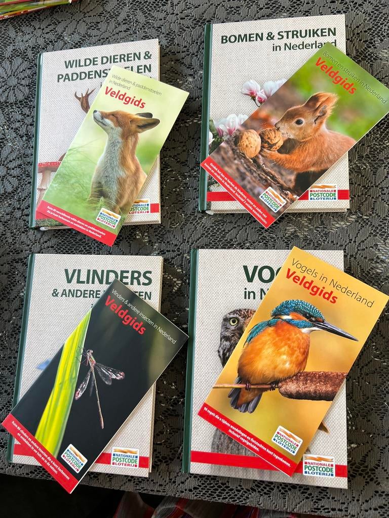 4x postcodeloterij boeken + veldgidsen, Boeken, Natuur, Ophalen of Verzenden, Nieuw