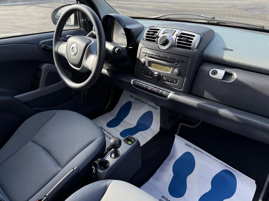 Smart Fortwo coupé 1.0 mhd Pure - AUTOMAAT - AIRCO - APK TO, Auto's, Automaat, Euro 5, Gebruikt, Zwart