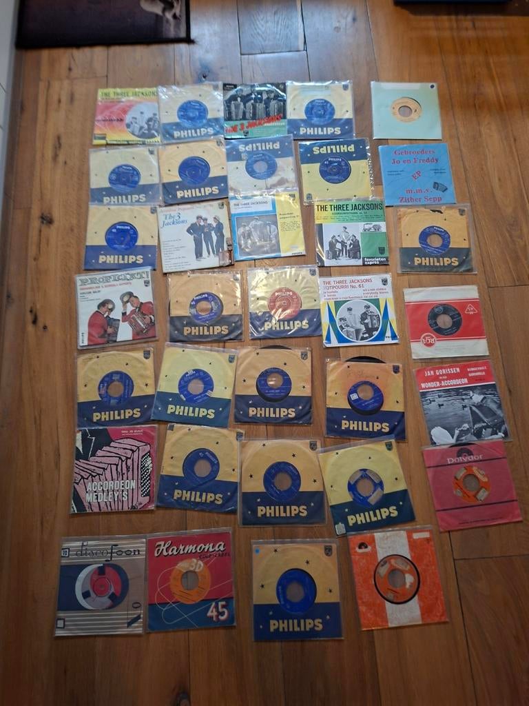 34 singles met accordeon/harmonica muziek, Ophalen of Verzenden