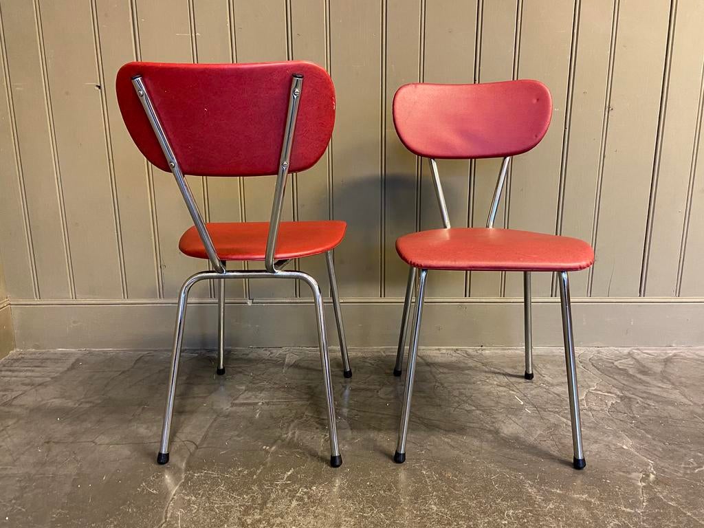 2 x vintage red skai keukenstoel jaren 60/70 retro chrome, Huis en Inrichting, Ophalen, Gebruikt, Overige materialen, Nvt