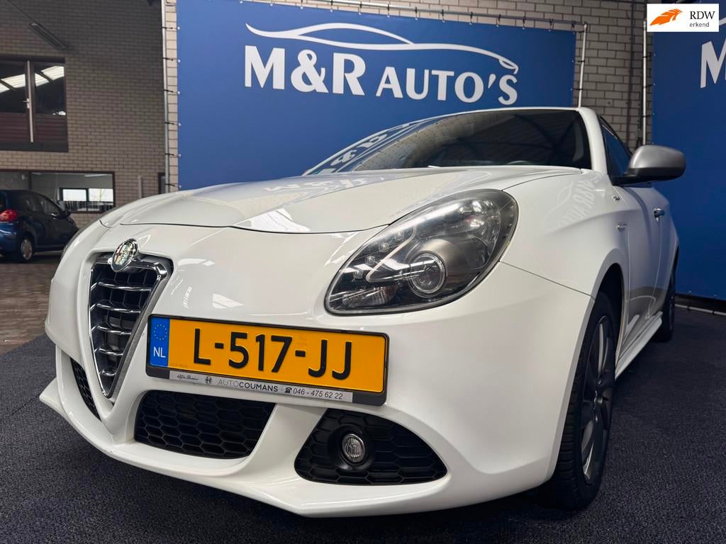 Alfa Romeo Giulietta 1.4 T Veloce Nieuwe APK, Voorwielaandrijving, Euro 5, Gebruikt, 4 cilinders