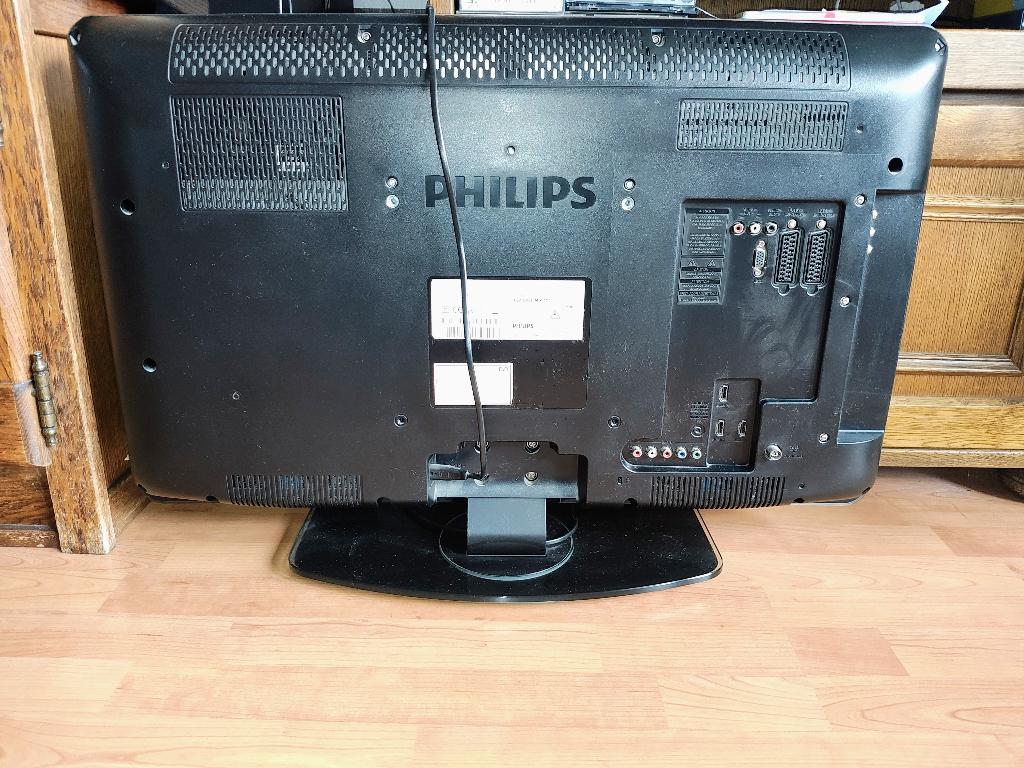 tv 32" Philips, Ophalen, Gebruikt, 50 Hz, Philips