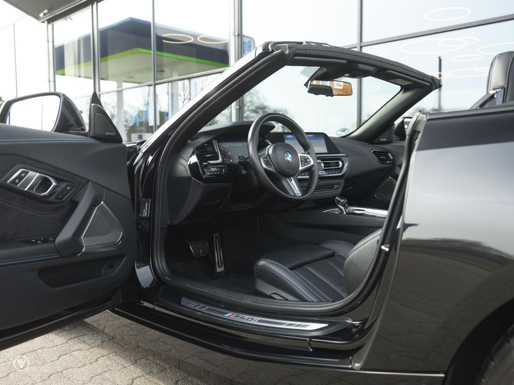 Bmw Z4 Roadster M40i – Memory, H/K audio etc, BTW, Automaat, Achterwielaandrijving, Gebruikt, Zwart