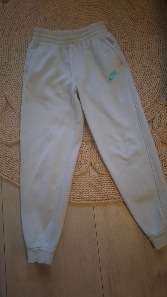 Nike broek kindermaat L licht turquoise, Broek, Jongen of Meisje, Ophalen of Verzenden, Zo goed als nieuw