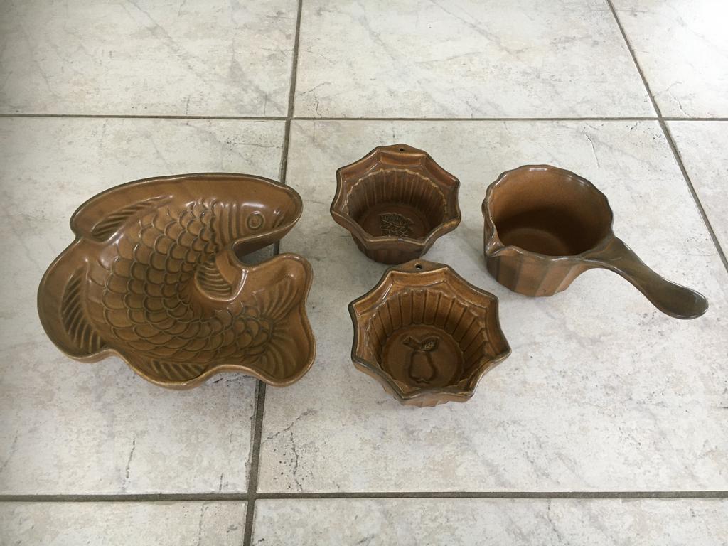 puddingvorm bakvorm vis aardewerk 750ml + mini puddingvormen, Ophalen of Verzenden, Zo goed als nieuw