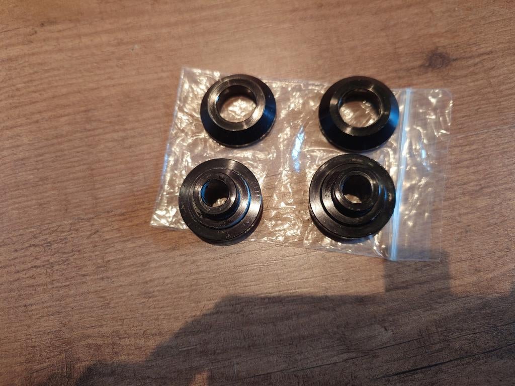 Subaru Impreza 1992-2014 massieve cardanas bussen, Ophalen of Verzenden, Subaru