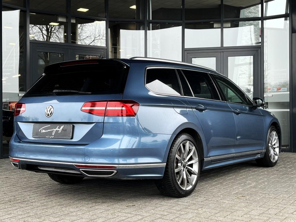 Volkswagen PASSAT VARIANT 1.6 TDI DSG R-LINE - DSG AUT. - TR, Gebruikt, 4 cilinders, Electronic Stability Program (ESP), Blauw