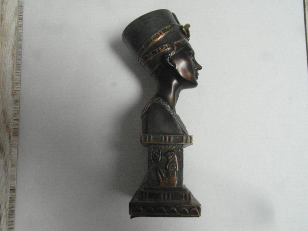 Grote verzameling Egypte, buste Nefertete, boeken, beeldjes, Ophalen of Verzenden
