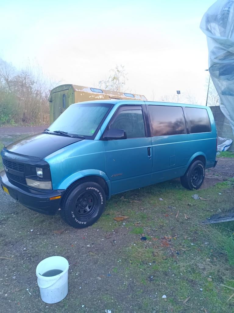 Chevrolet Astro v6 200pk nieuwe Lpg i.s.l OOK EEN GMC G20, Auto's, Bestelauto's, Particulier, Chevrolet, LPG, Geïmporteerd, Blauw