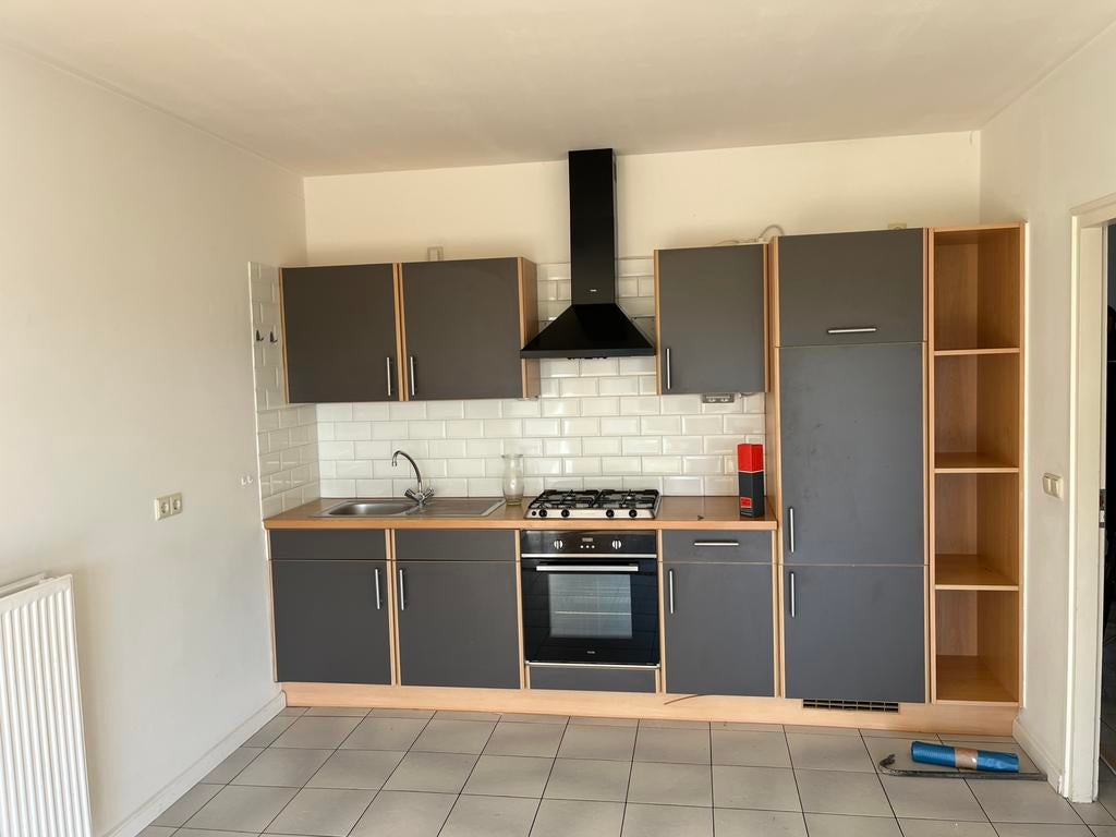 Keuken ophalen en zelf demonteren, Huis en Inrichting, Keuken | Complete keukens, Ophalen of Verzenden, Zo goed als nieuw, Enkelwandige keuken