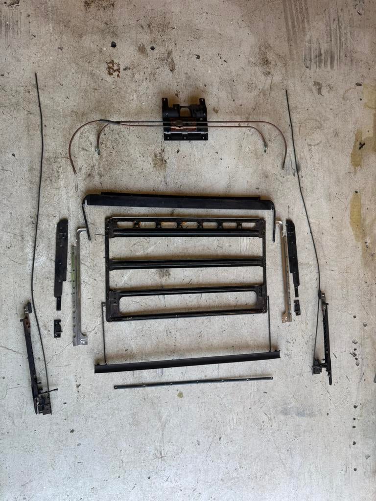 BMW E28 onderdelen dakluik mechanisme handbediening, Auto-onderdelen, Ophalen of Verzenden, Gebruikt, BMW