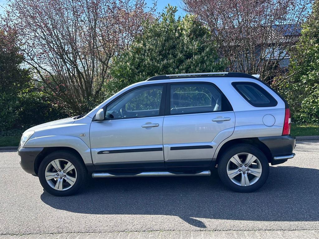 Kia Sportage 2.0 CVVT Executive Cruise*Trekhaak*Airco*LM vel, 1442 kg, Gebruikt, 4 cilinders, Metallic lak