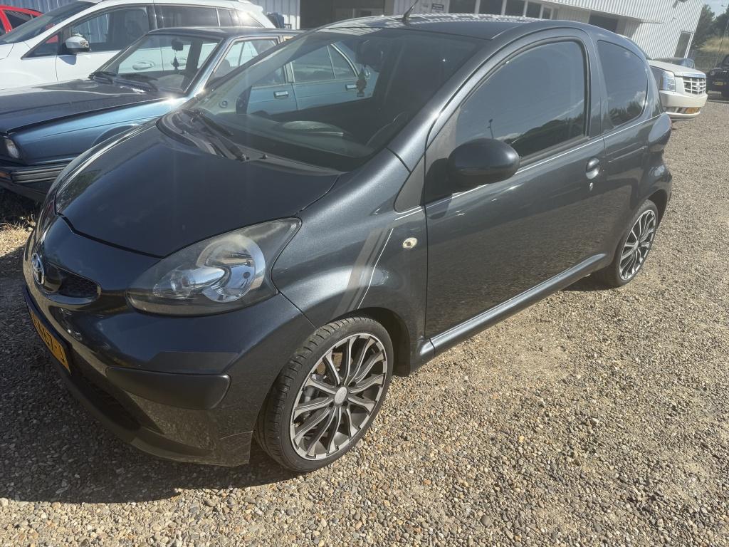 Toyota Aygo 2006 nwe apk (bj 2006), Voorwielaandrijving, 12 maanden, Stof, Gebruikt