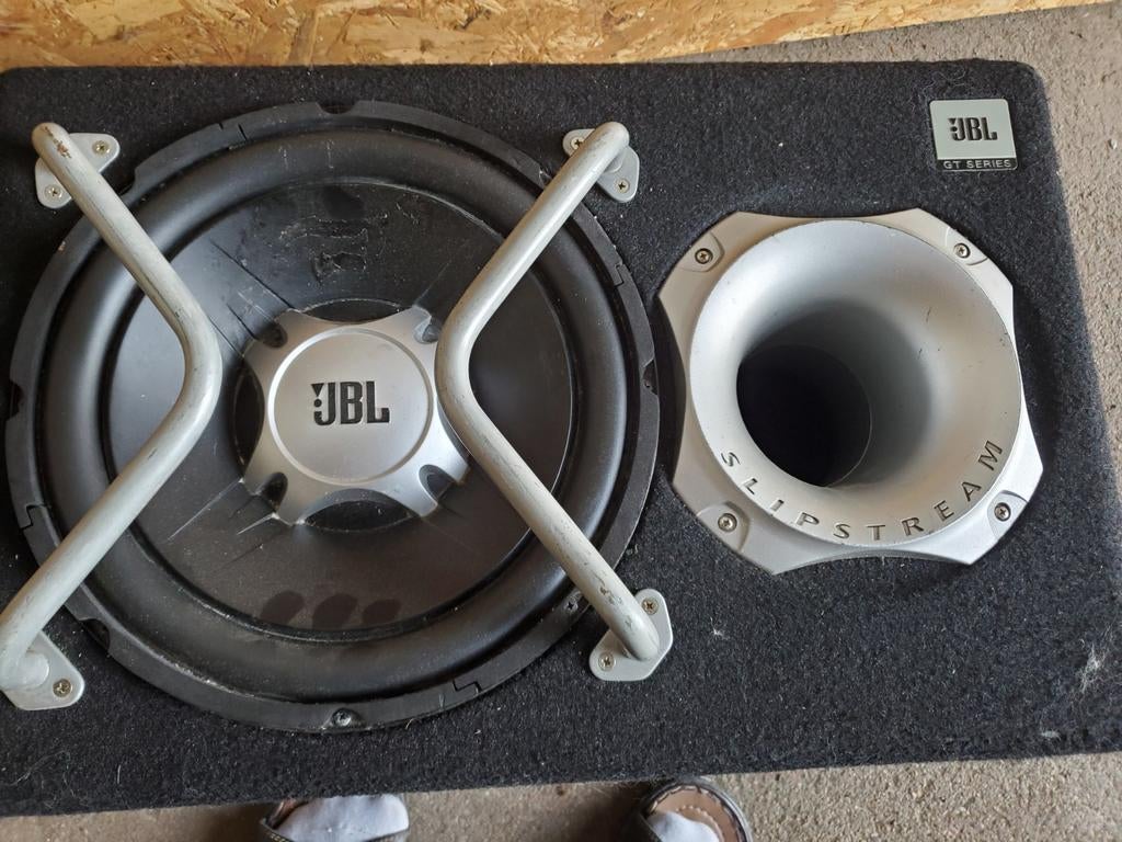 JBL subwoofer, Ophalen, Gebruikt