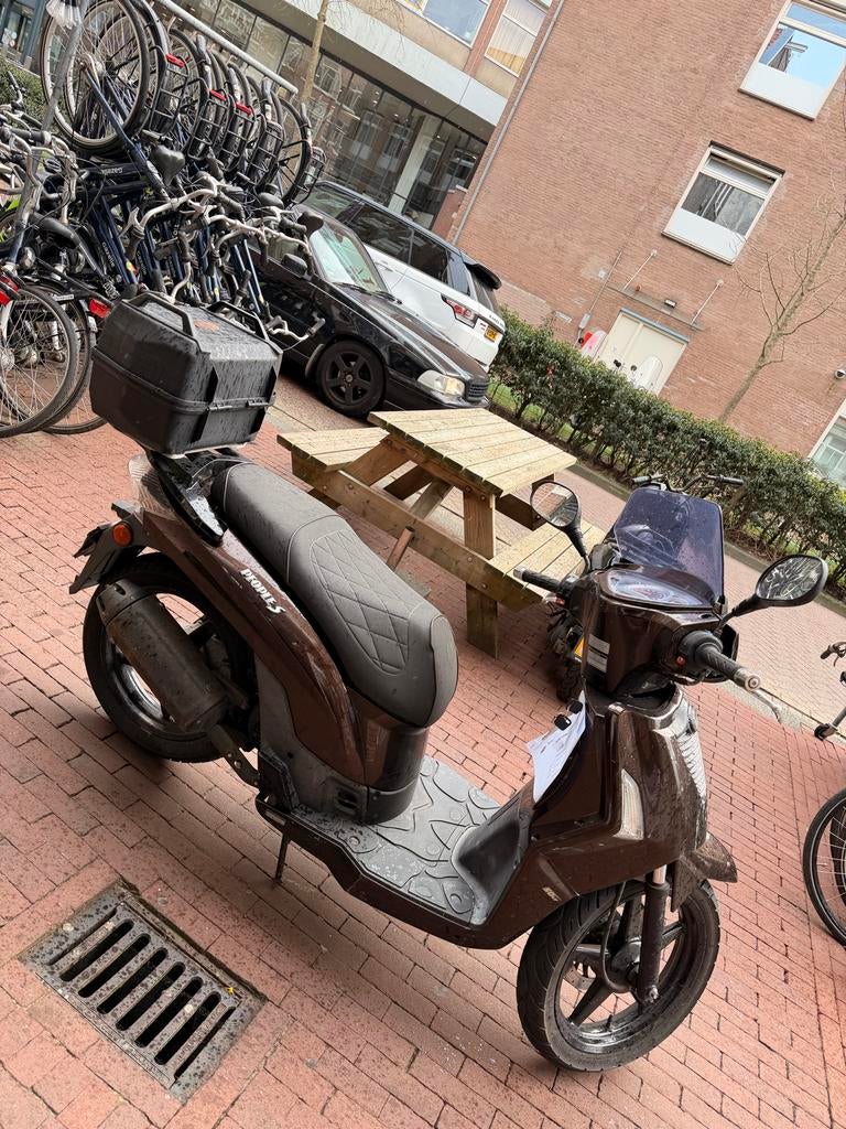 Kymco People S uit 2014 brom 45km LAGE KM STAND!!!!, Ophalen, Maximaal 45 km/u, Zo goed als nieuw, People S